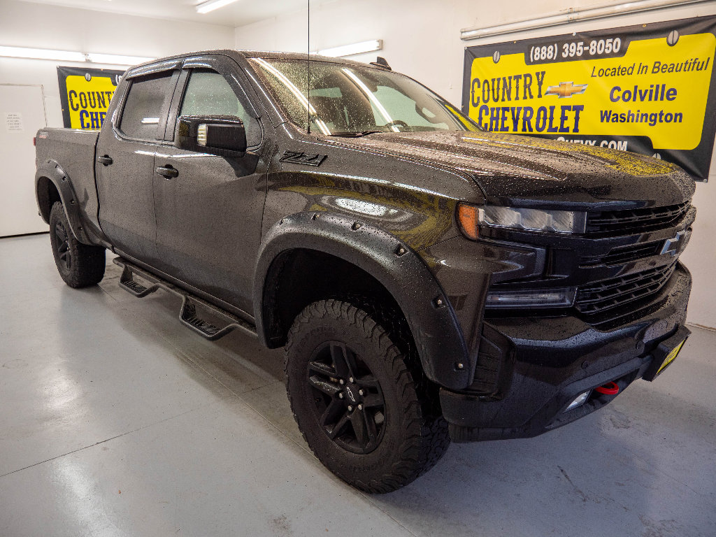 Used 2022 Chevrolet Silverado 1500 LT Trail Boss w/ LT Trail Boss Premium Package AWD/4WD image 2