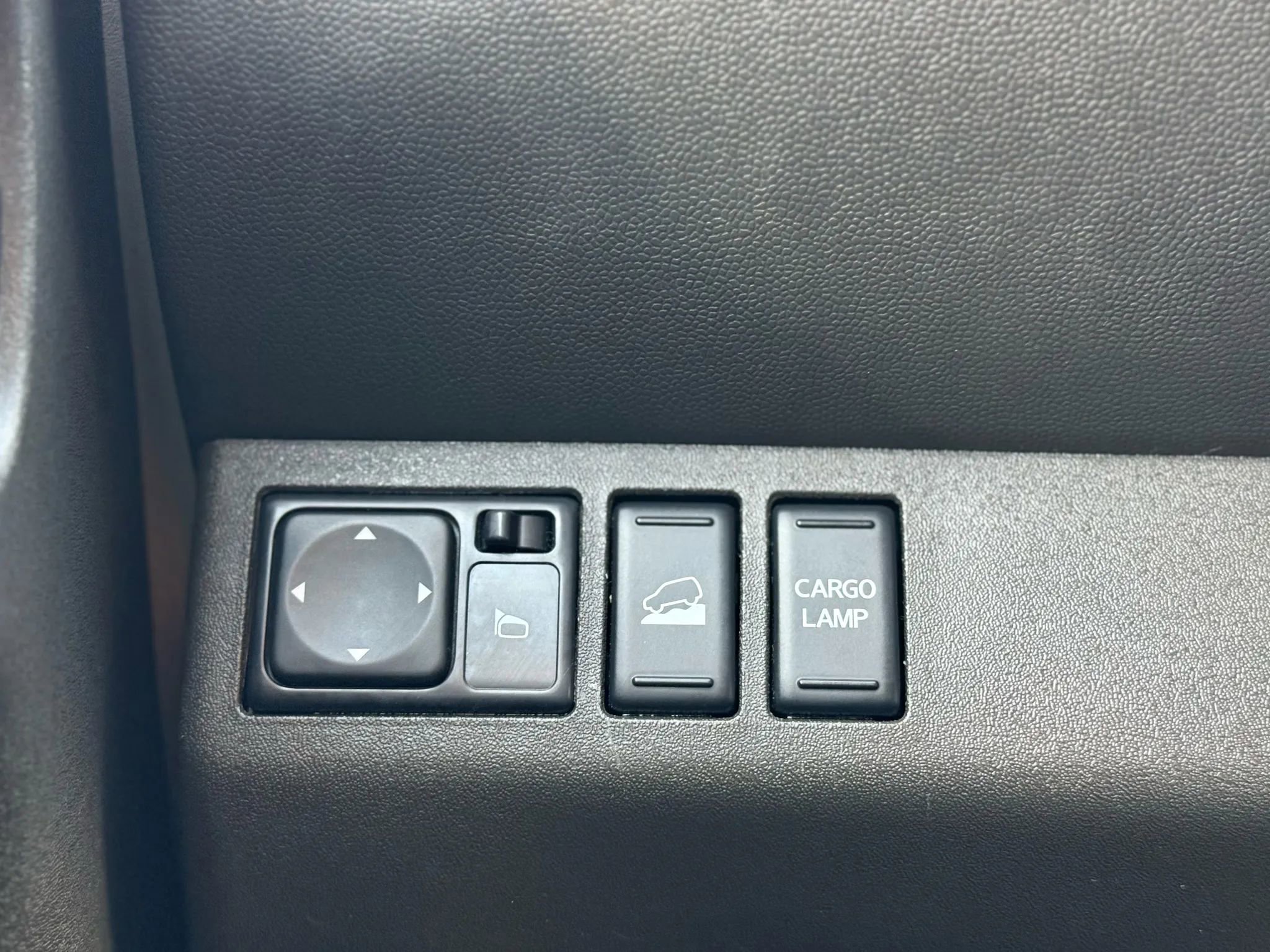 Used 2017 Nissan Frontier PRO-4X w/ Pro-4x Luxury Package image 22