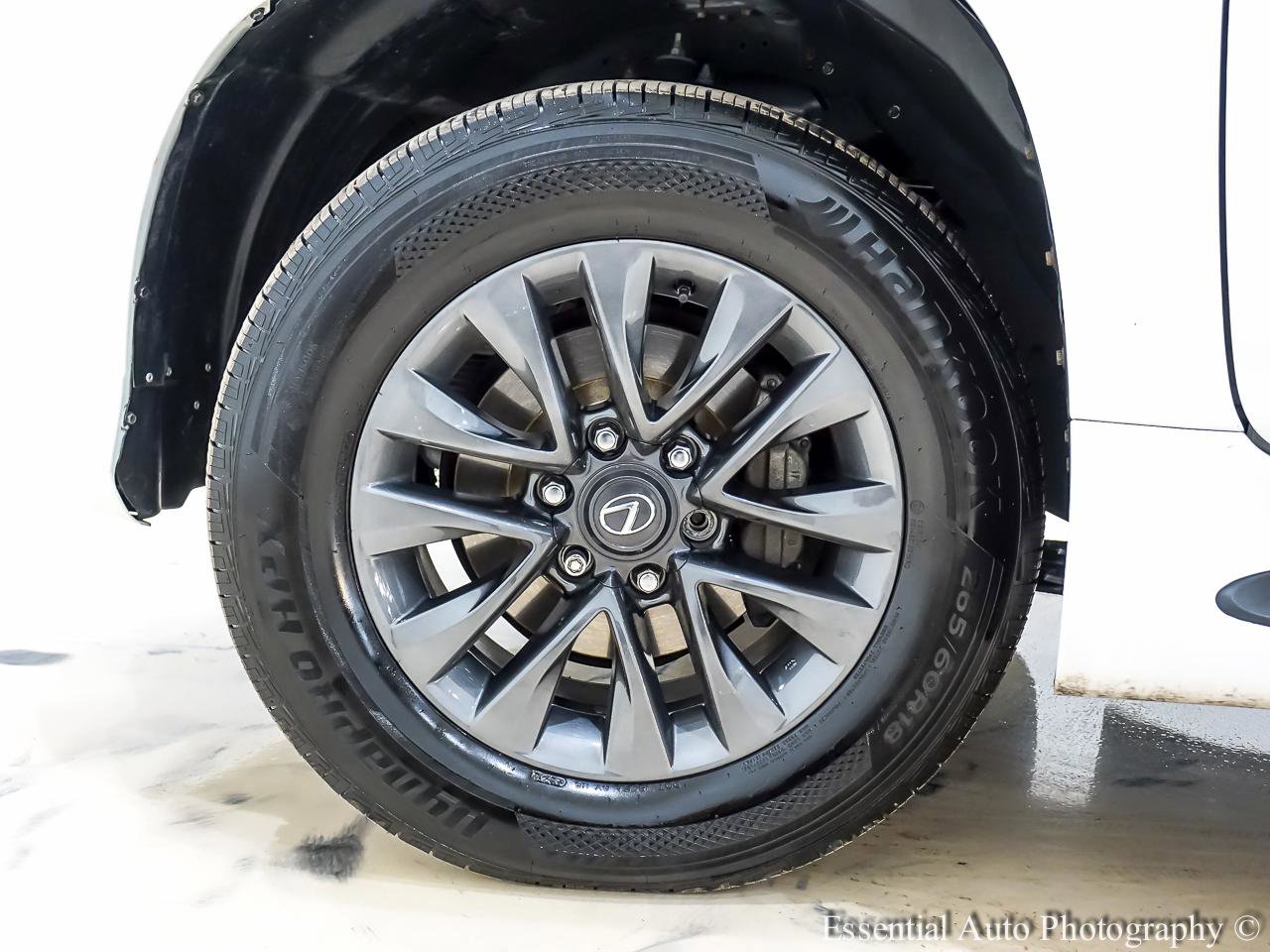 Used 2020 Lexus GX 460 Premium image 12