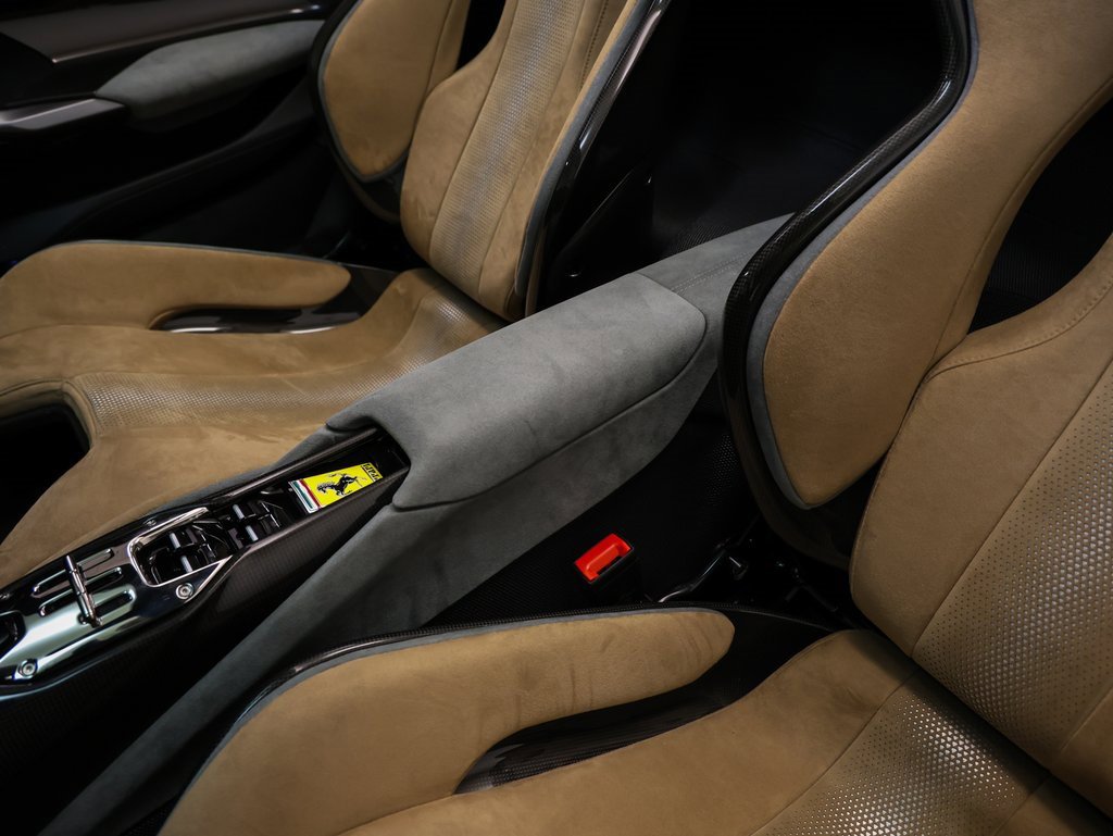 Used 2023 Ferrari 296 GTS image 63