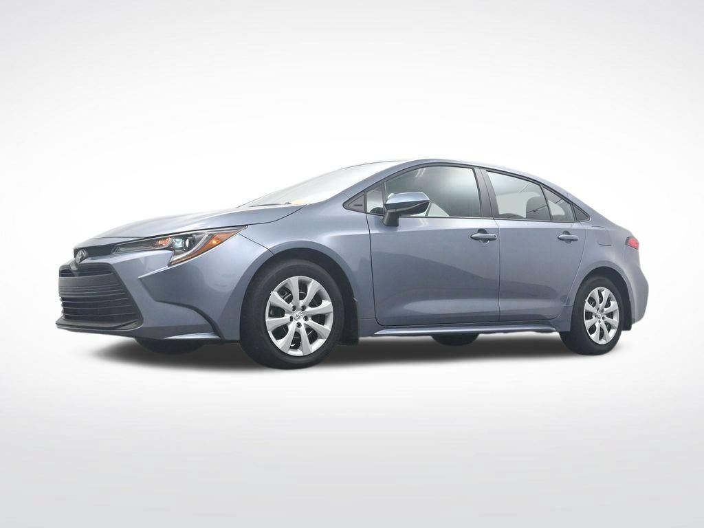 Used 2026 Toyota Corolla LE FWD image 30