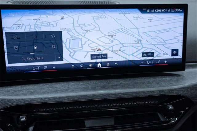 New 2026 BMW 330i xDrive Sedan w/ Premium Package image 19