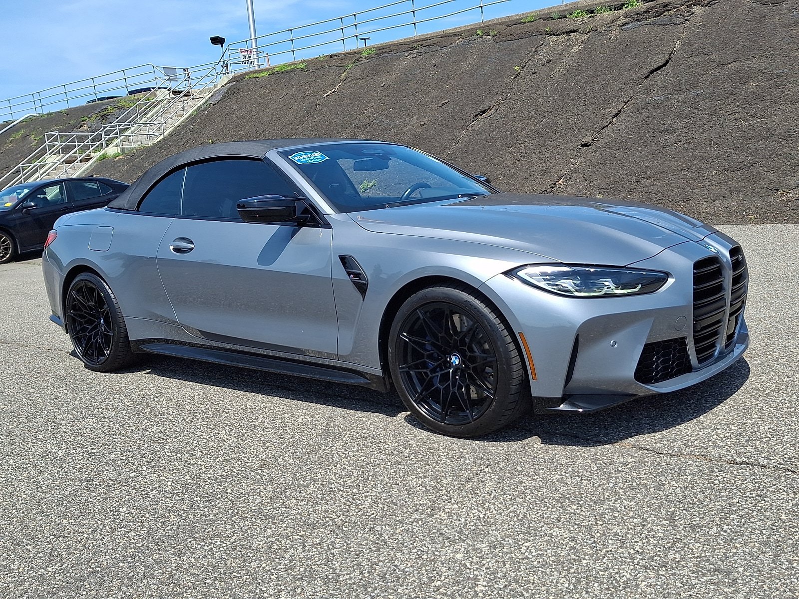 Used 2022 BMW M4 xDrive Competition AWD/4WD image 32