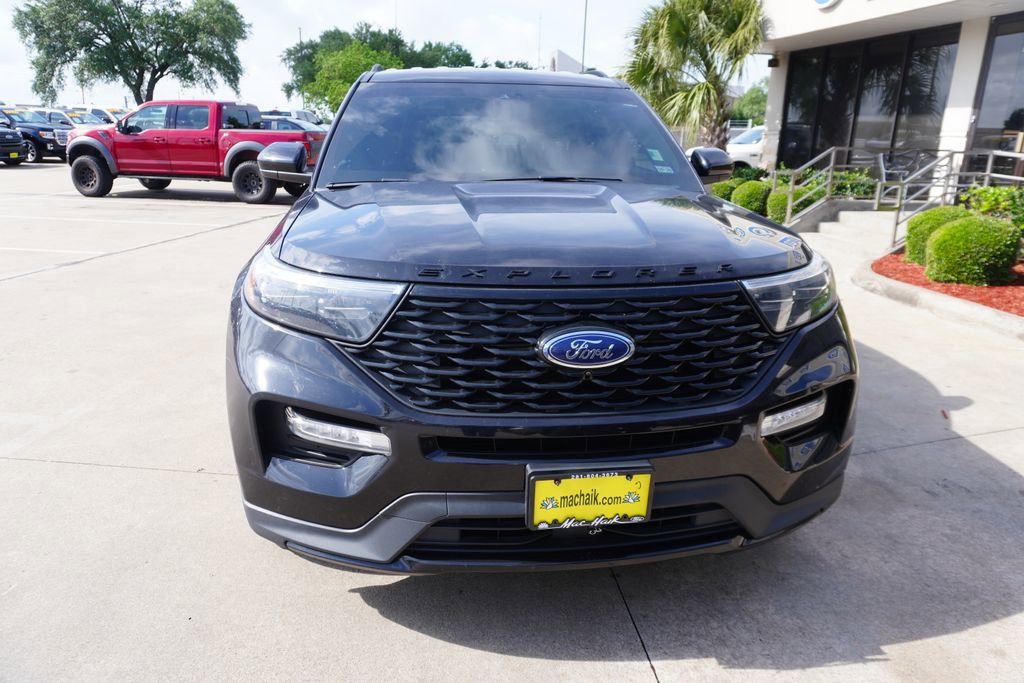 Certified 2023 Ford Explorer ST-Line w/ Class IV Trailer Tow Package RWD image 2