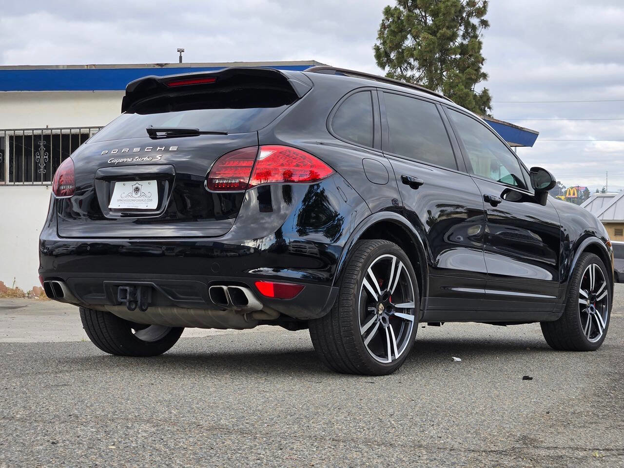 Used 2014 Porsche Cayenne Turbo S AWD/4WD image 11