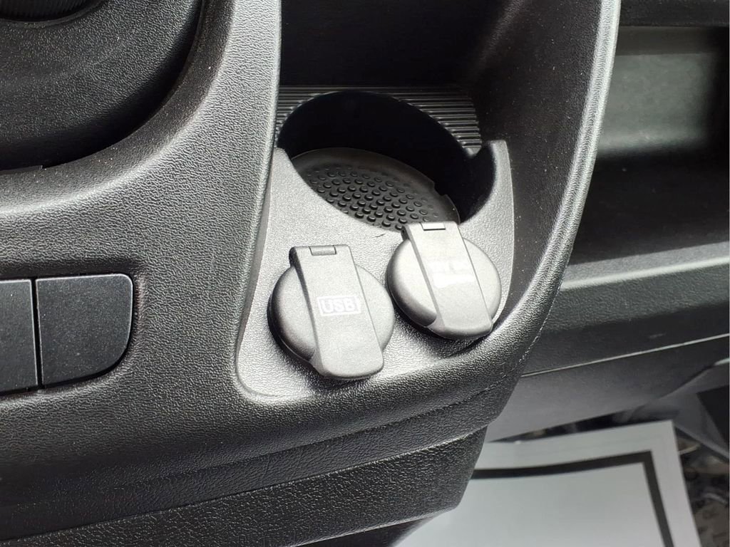 Used 2021 RAM ProMaster 1500 FWD image 13