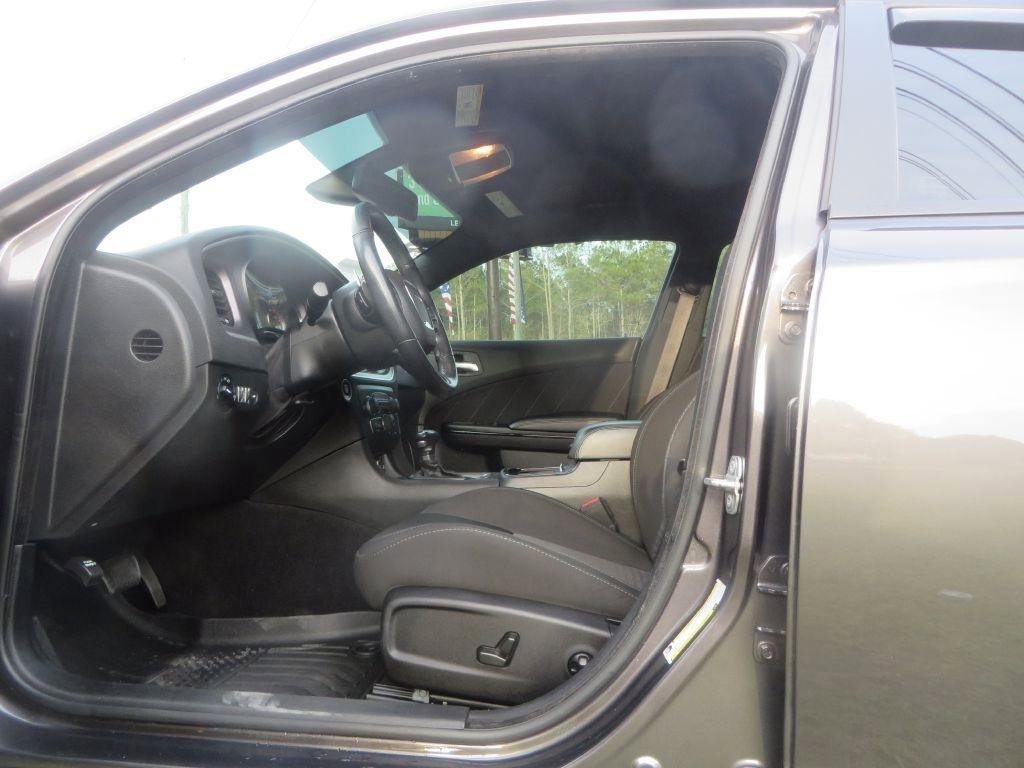 Used 2021 Dodge Charger GT w/ Driver Convenience Group image 10