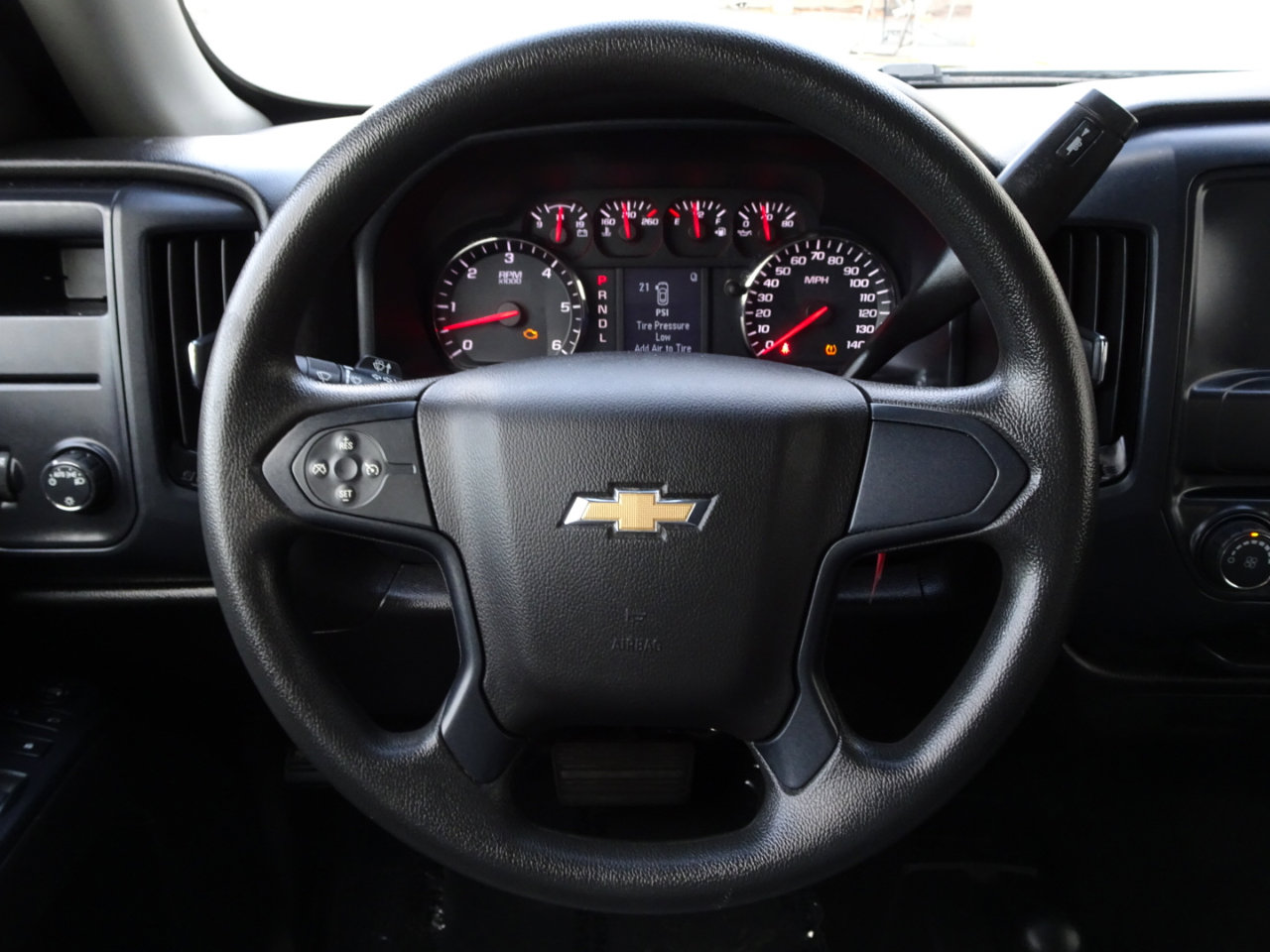 Used 2018 Chevrolet Silverado 1500 Custom w/ Custom Value Package image 18