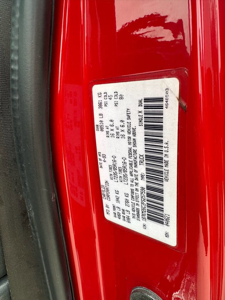 Used 1993 Dodge D/W Truck 250 image 12