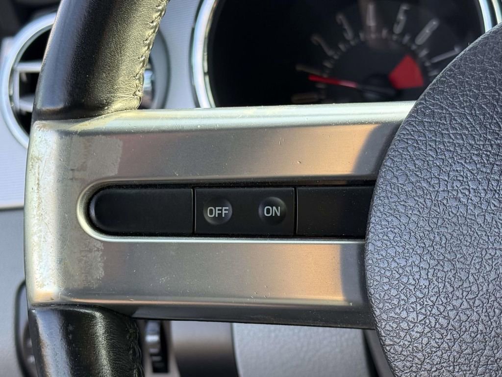 Used 2007 Ford Mustang GT Premium RWD image 29