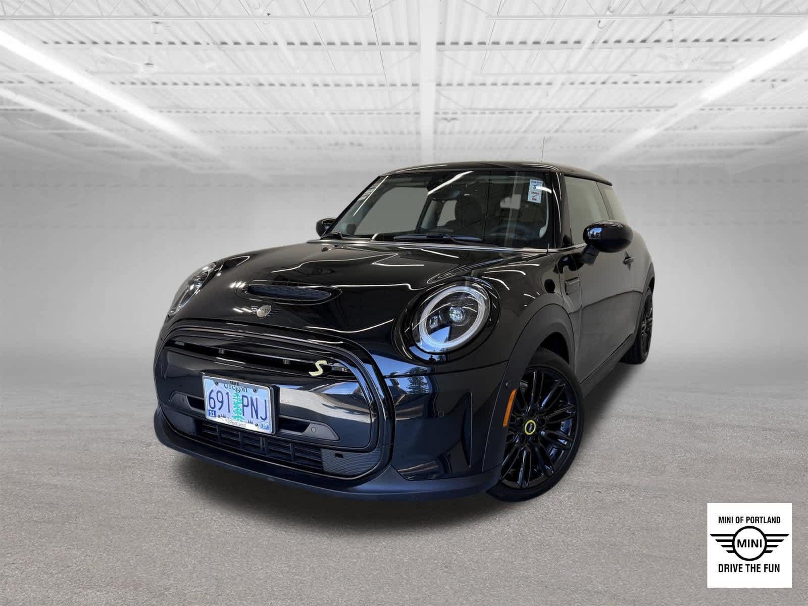 Used 2024 MINI Cooper SE FWD 360° Tour