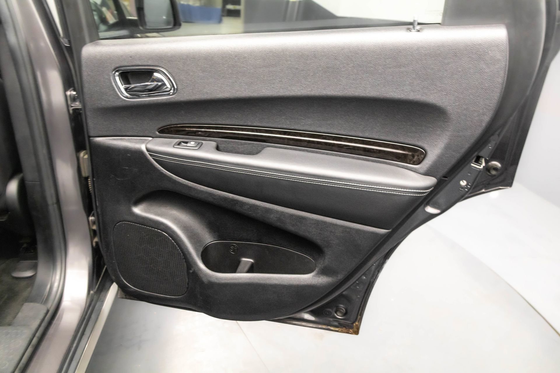 Used 2015 Dodge Durango Citadel w/ Technology Group image 38