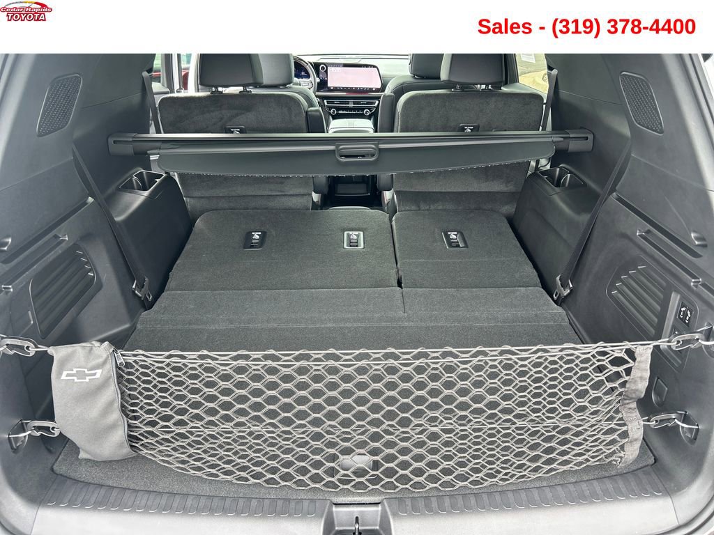 Used 2024 Chevrolet Traverse RS image 20