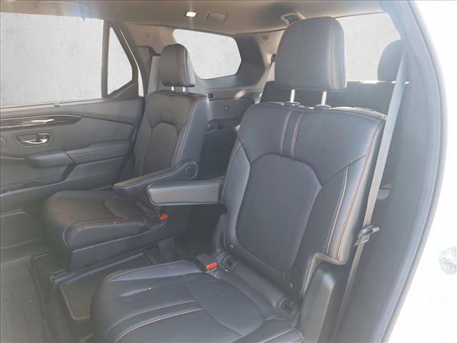 Used 2024 Honda Pilot TrailSport image 16