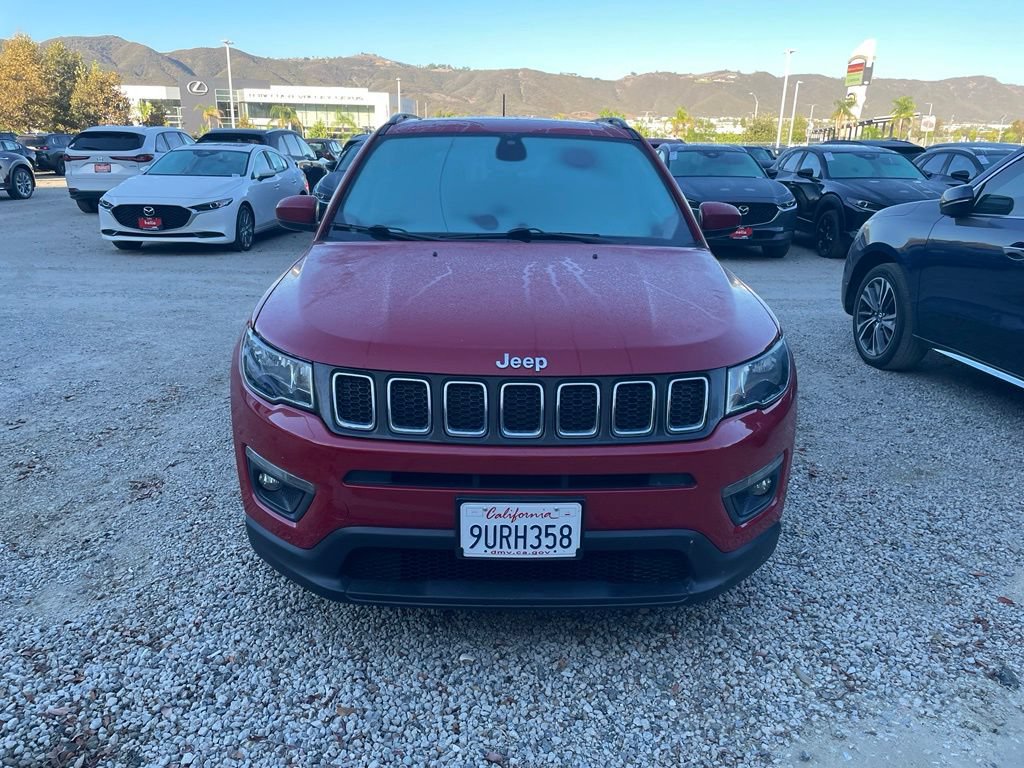 Used 2020 Jeep Compass Latitude w/ Popular Equipment Group FWD image 2