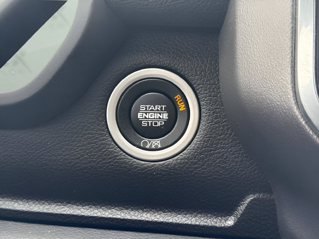 Used 2022 RAM 2500 Laramie AWD/4WD image 22