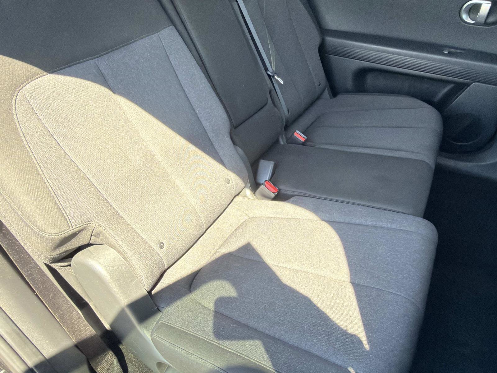 Used 2022 Hyundai Ioniq 5 SE image 23