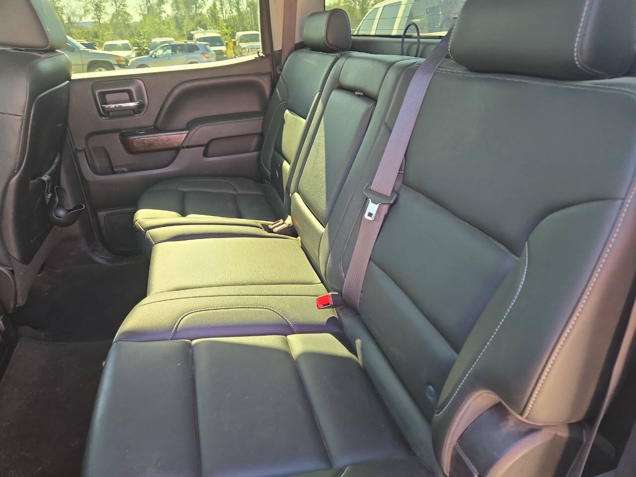 Used 2015 GMC Sierra 1500 SLE w/ SLE Value Package AWD/4WD image 8