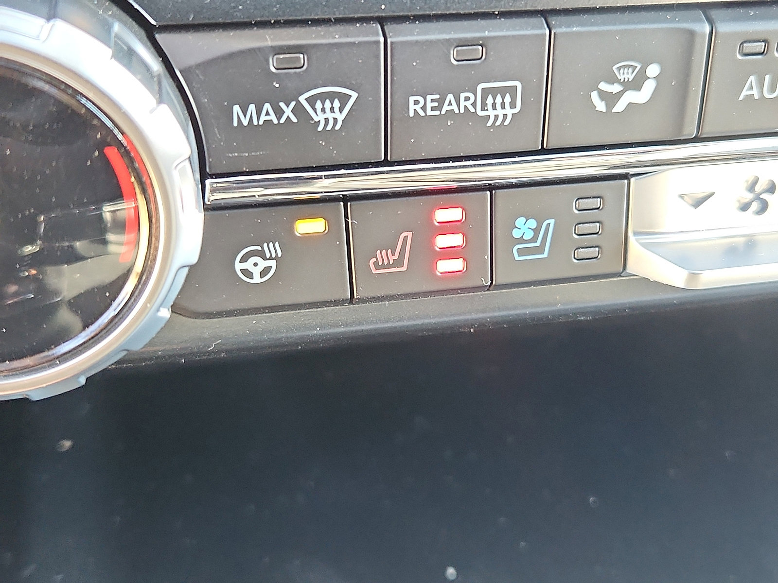 New 2025 Ford F150 Lariat w/ Equipment Group 502A High image 16