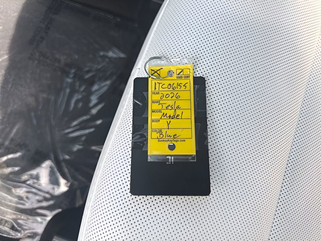 Used 2026 Tesla Model Y Long Range image 38