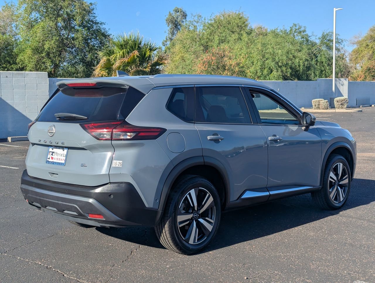 Certified 2023 Nissan Rogue SL w/ SL Premium Package image 8