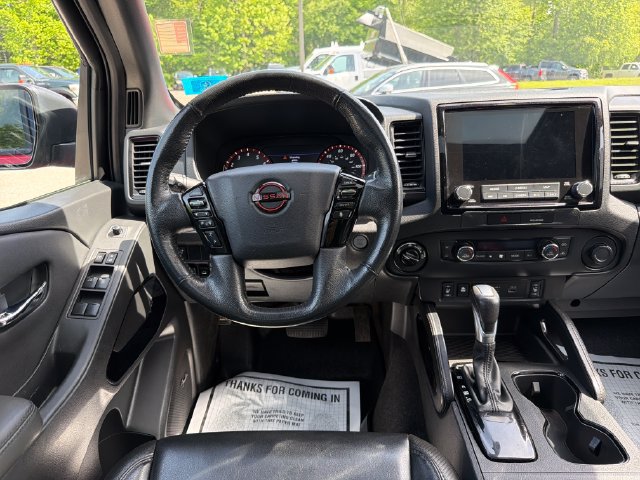 Used 2022 Nissan Frontier PRO-4X w/ Pro-4X Premium Package AWD/4WD image 14
