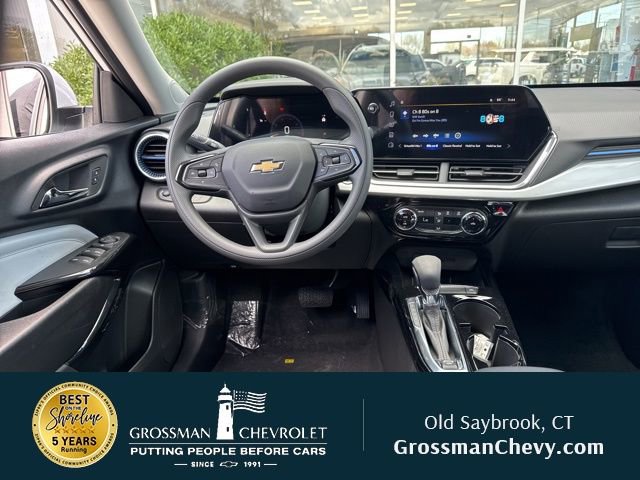New 2026 Chevrolet Trax LT FWD image 17
