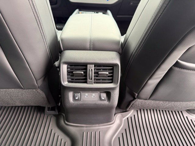 New 2026 Nissan Murano Platinum w/ Cargo Package AWD/4WD image 26