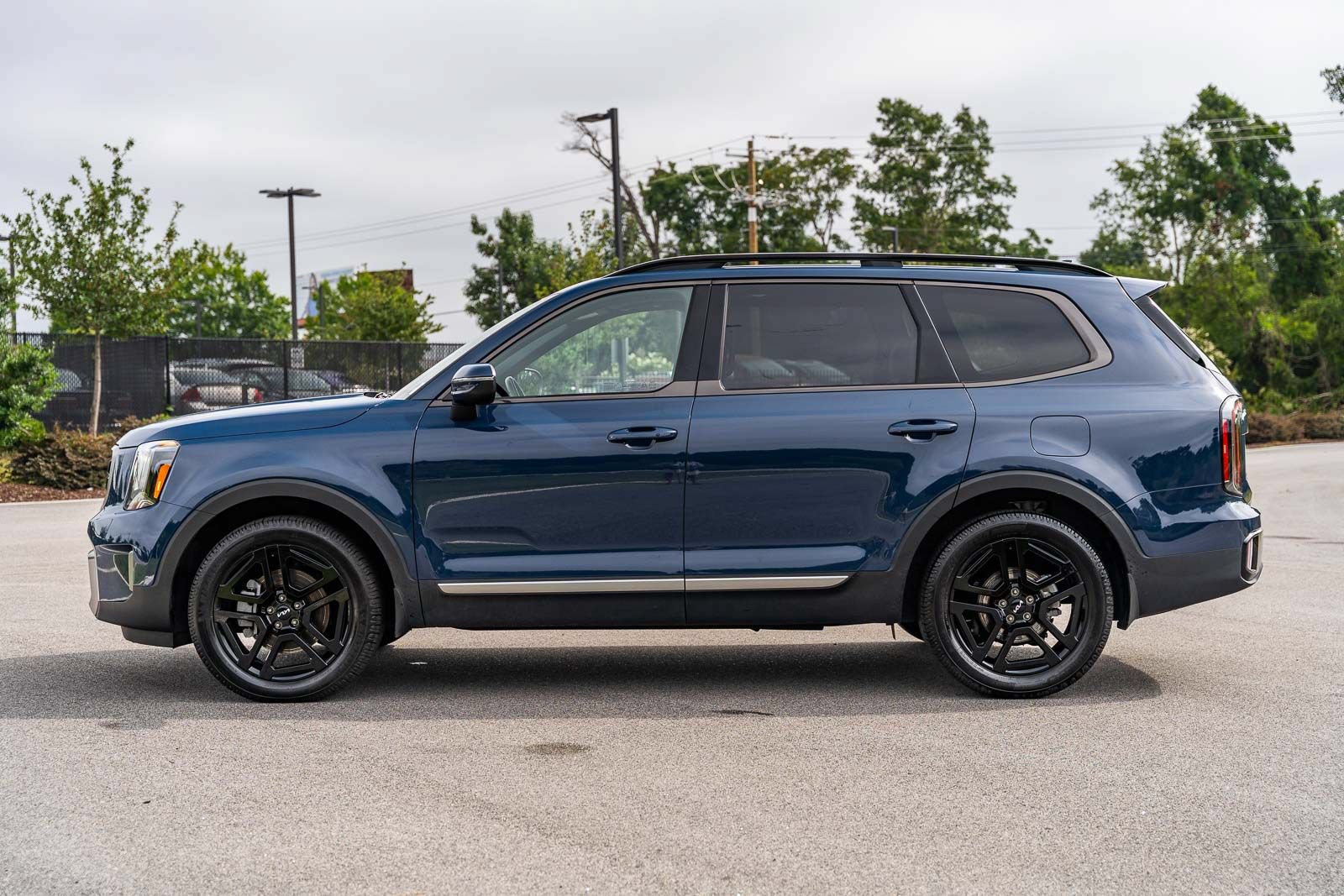 Used 2023 Kia Telluride EX X-Line AWD/4WD image 4