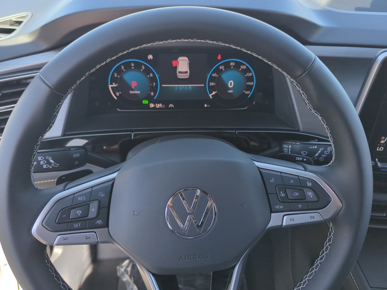 New 2026 Volkswagen Atlas Cross Sport SE image 9