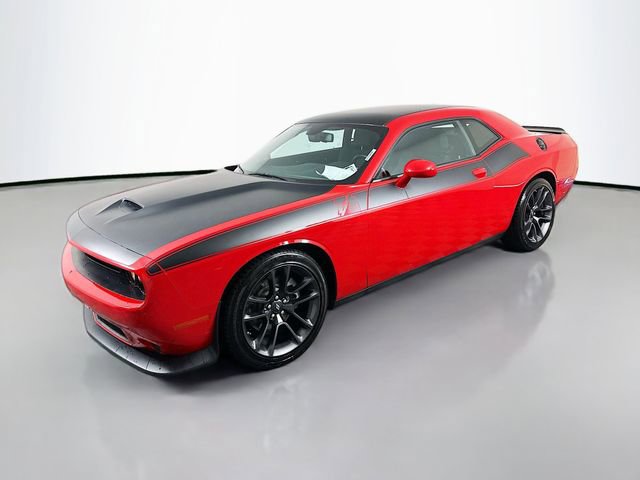 Used 2023 Dodge Challenger R/T w/ T/A Package image 3