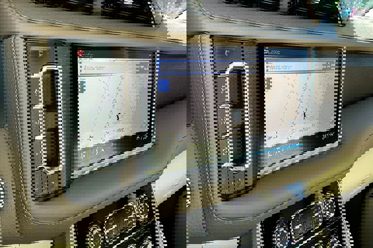 Used 2021 GMC Yukon Denali w/ Denali Premium Package image 24