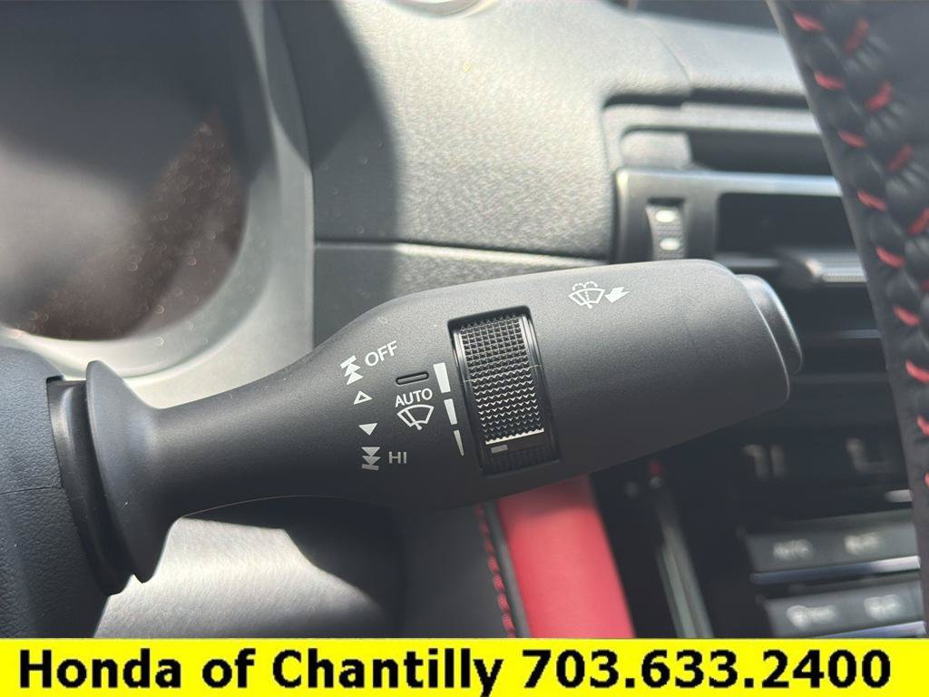 Used 2025 Lexus IS 500 w/ F-Sport Performance RWD image 11