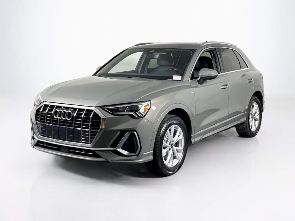 Used 2024 Audi Q3 2.0T Premium w/ Convenience Package