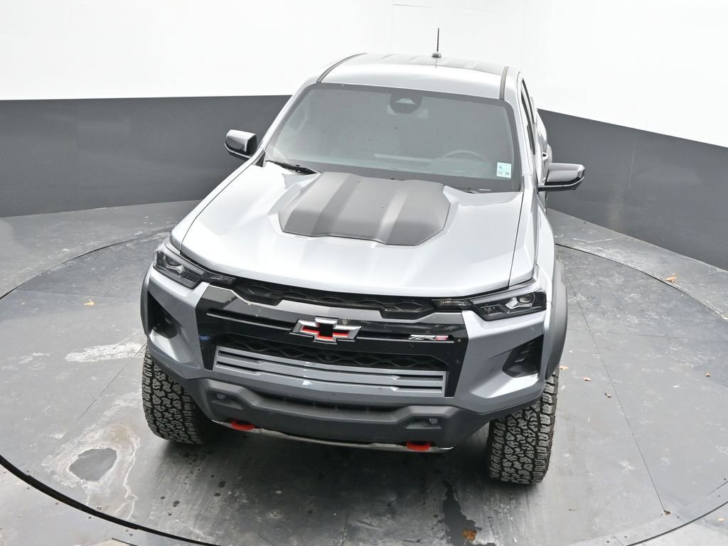 Used 2024 Chevrolet Colorado ZR2 w/ ZR2 Convenience Package III image 36