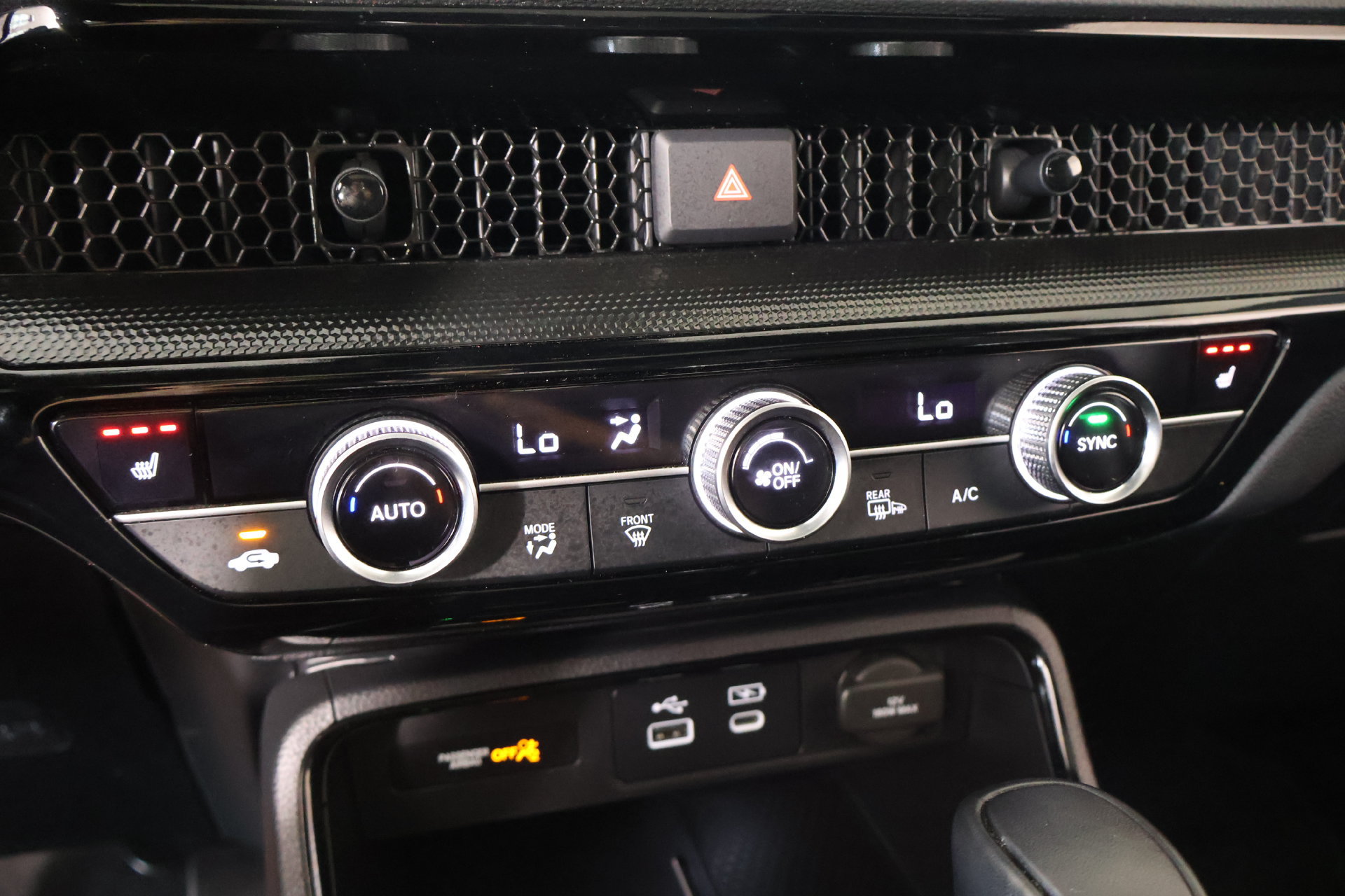 Used 2025 Honda CR-V Sport Touring image 7