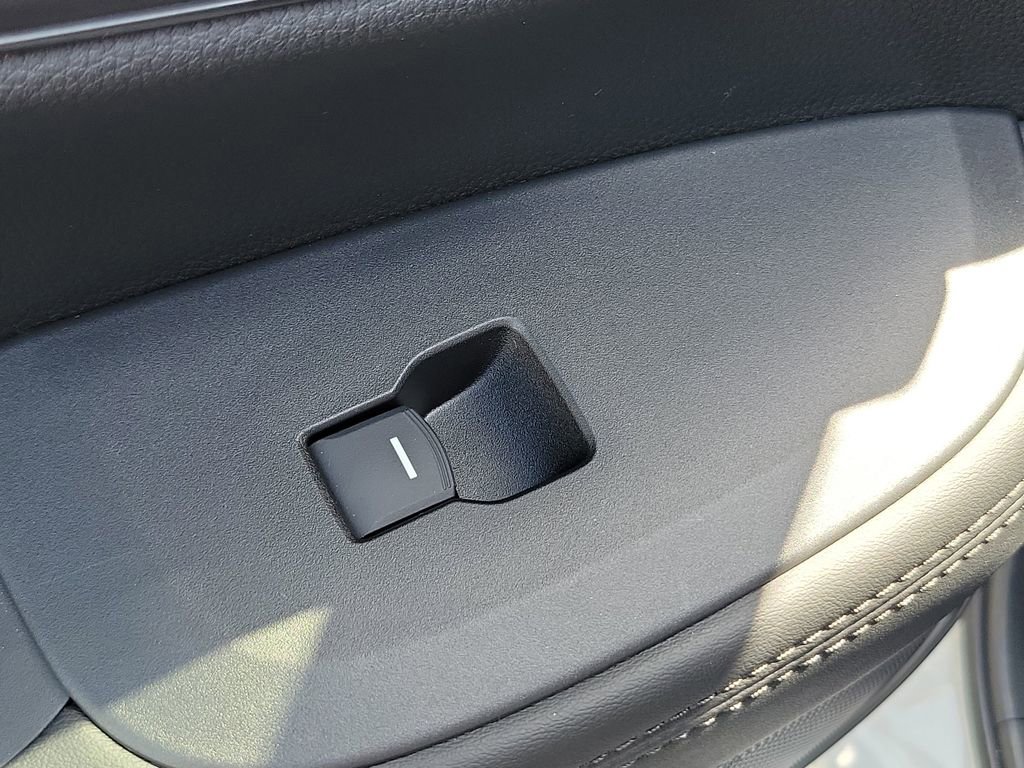 Certified 2026 Honda HR-V LX image 15