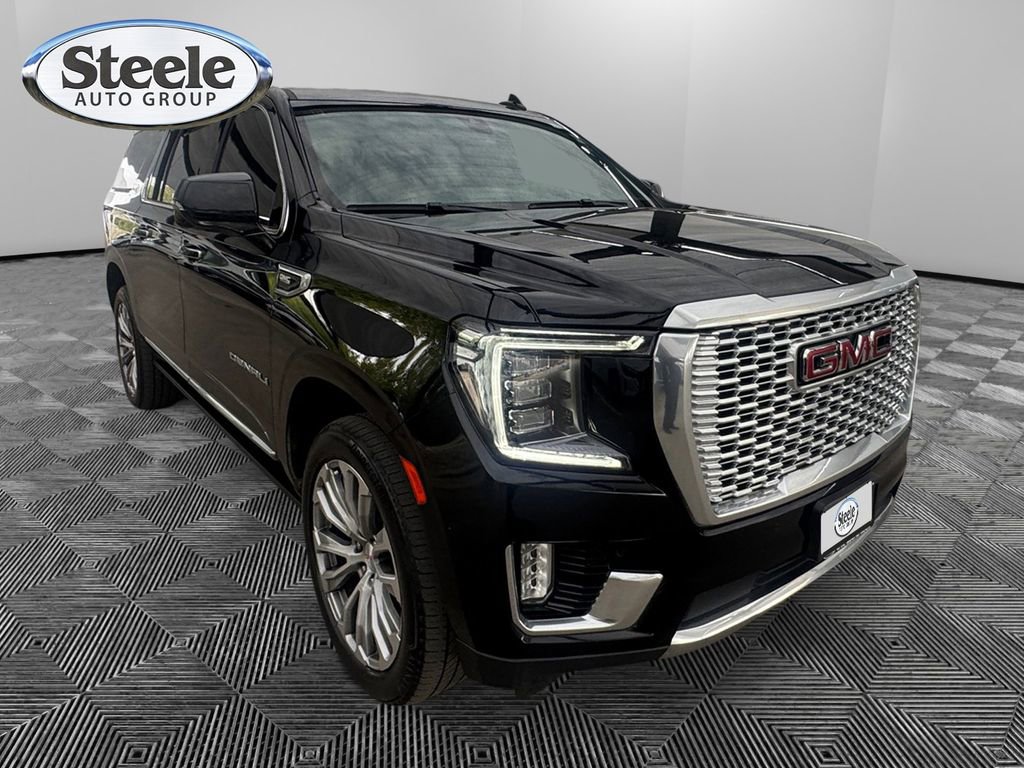 Used 2022 GMC Yukon XL Denali image 7