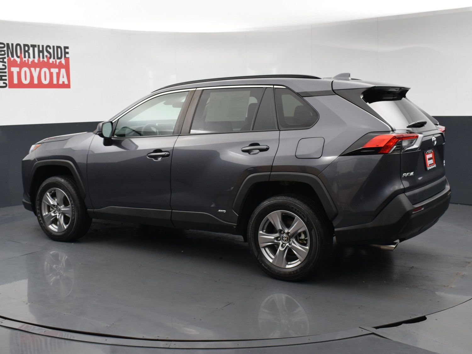 Used 2024 Toyota RAV4 LE AWD/4WD image 2