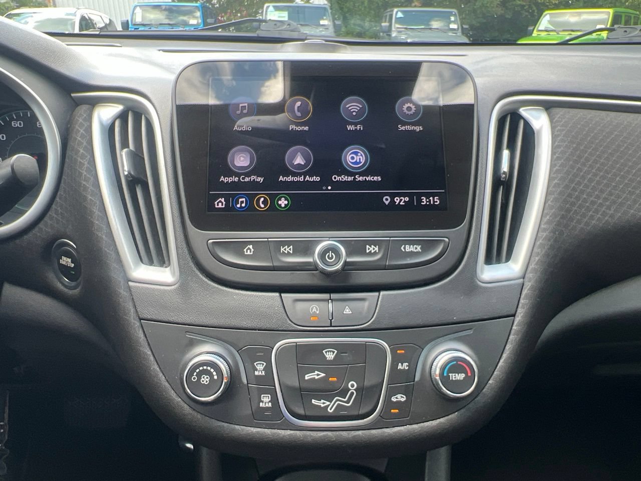 Used 2024 Chevrolet Malibu LS FWD image 33