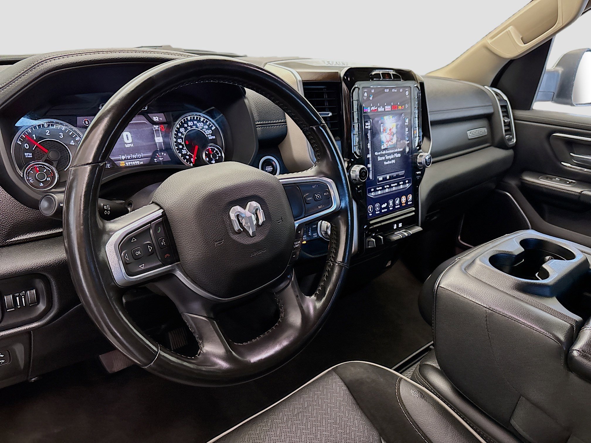 Used 2021 RAM 1500 Laramie image 7