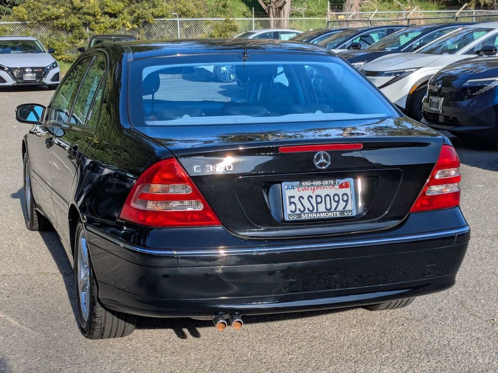 Used 2001 Mercedes-Benz C 320 Sedan image 5