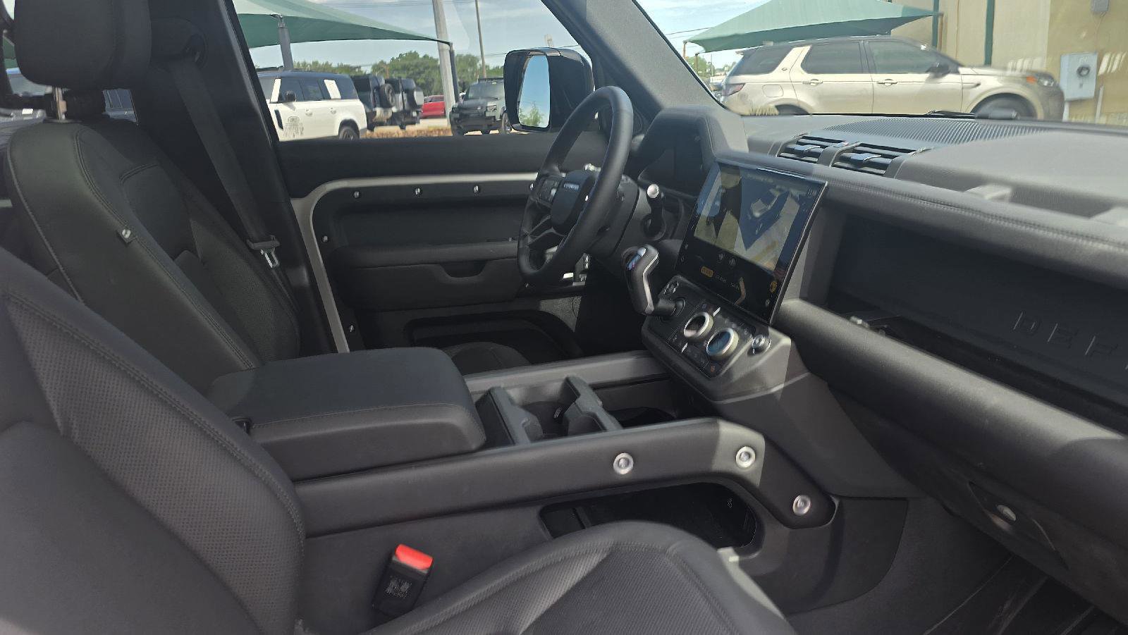 Certified 2026 Land Rover Defender 110 S AWD/4WD image 10