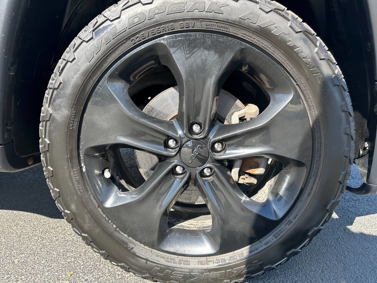 Used 2020 Jeep Compass Latitude image 29