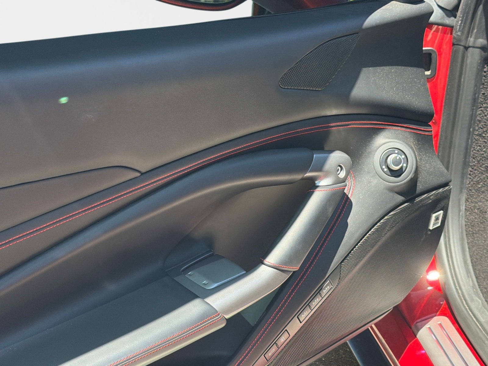 Used 2021 Ferrari F8 Tributo image 29