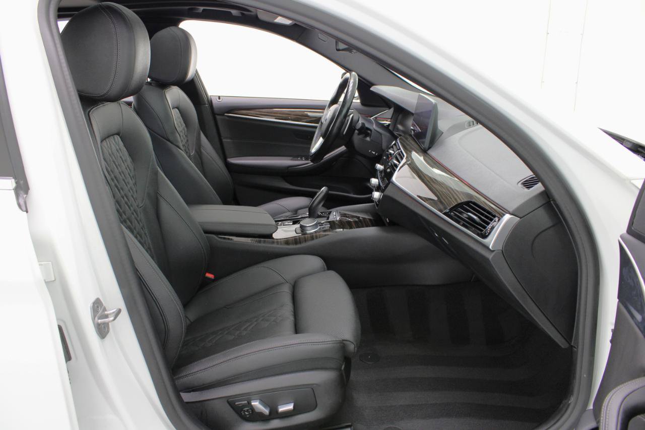 Used 2021 BMW 530i w/ Convenience Package RWD image 47