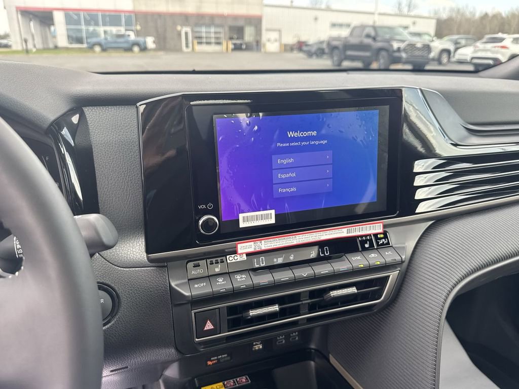 New 2026 Toyota Camry Hybrid FWD image 23
