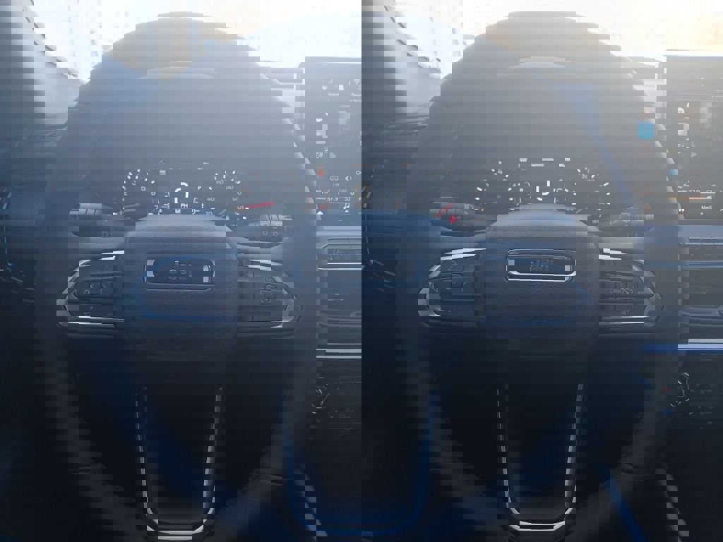 New 2026 Jeep Compass Latitude image 15