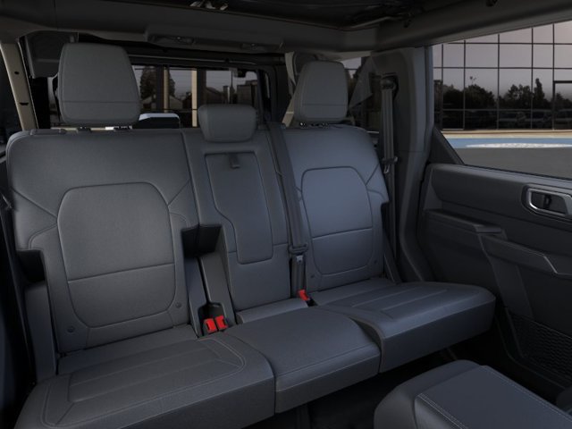New 2026 Ford Bronco Outer Banks w/ Sasquatch Package AWD/4WD image 11