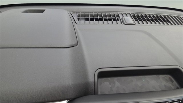 New 2026 GMC Canyon Elevation image 9